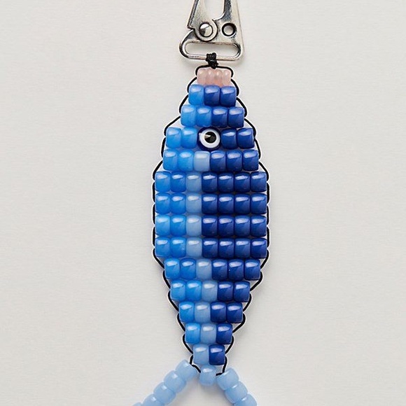 Free People Vibrant Blue Fish Beaded Accessory ❤️ NWOT - Picture 3 of 5